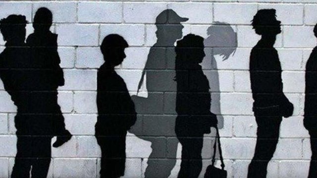 Sərt karantində olan regionların işsizləri 190 manatı niyə ala bilmir? - PROBLEM