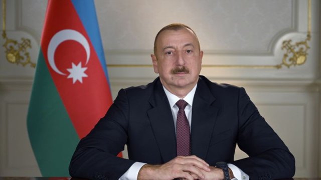 Prezident Şahbaz Muradovu təltif etdi - SƏRƏNCAM