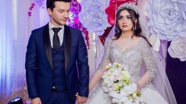 400 minlik toyu ilə gündəmə gələn sabiq azərbaycanlı məmurun qızı ayrıldı