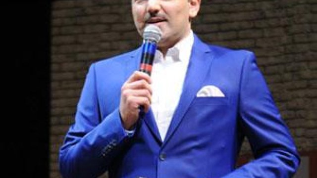 Toysuz qalan meyxanaçı dəllallığa girişdi