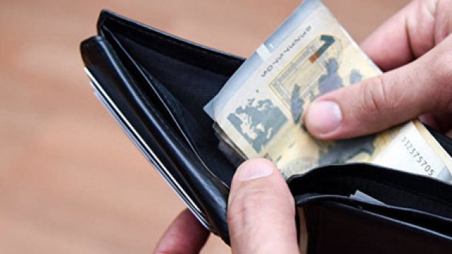 Azərbaycanda əhali ən çox nəyə pul xərcləyir? - CƏDVƏL