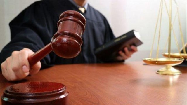 Daha bir vəzifəli şəxsə cinayət işi açıldı