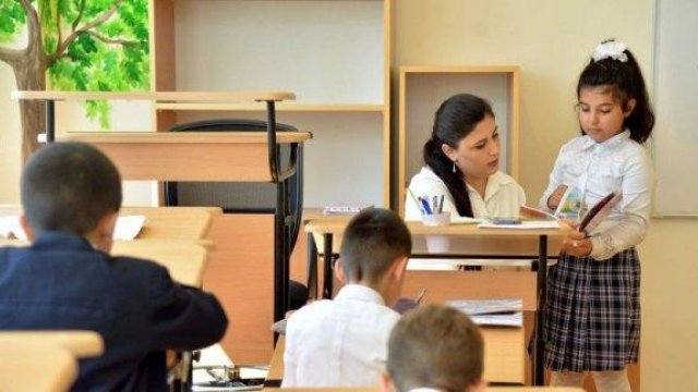 2 milyon şagird birdən-birə məktəblərə buraxılsa, nə olar?