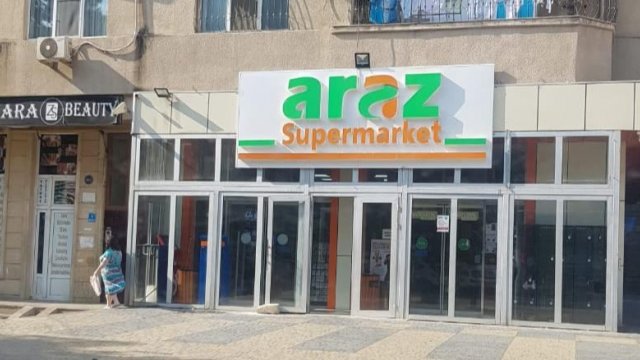 Paytaxtda karantin rejiminə əməl etməyən satış obyektləri aşkarlandı (FOTO)