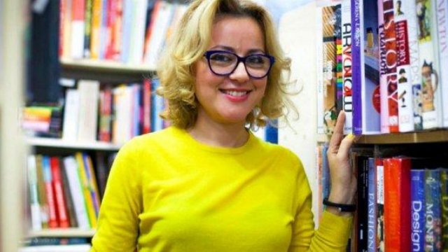 Bir mağazamız vardı, bütün oxucuları üzdən tanıyırdıq... – Nigar Köçərli