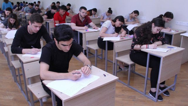 Kolleclərə qabiliyyət imtahanları başladı