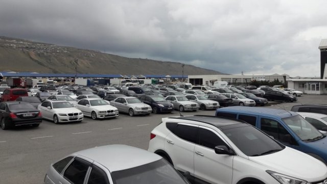 Sürücülər Gömrük Komitəsindən şikayətçidir: 