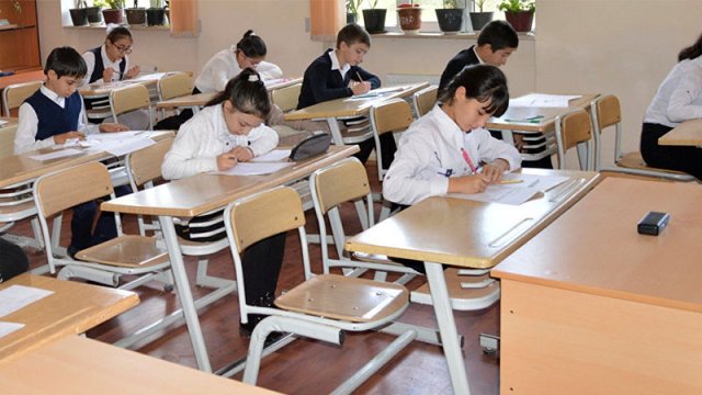 Dərslər bu cür keçirilsin -xa0Deputatdan maraqlı təklif