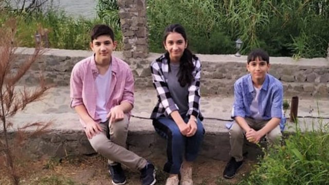 Atam ad günümdə dağdan sünbül yığıb gətirmişdi... - Polad Həşimovun qızıyla söhbət