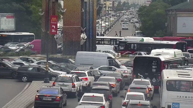 Sürücülərin nəzərinə: Bakının bu hissəsində... - FOTOLAR