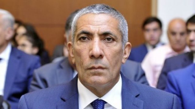 “Bu, Siyavuş Novruzovun siyasi həyatında ən düzgün addımı idi”