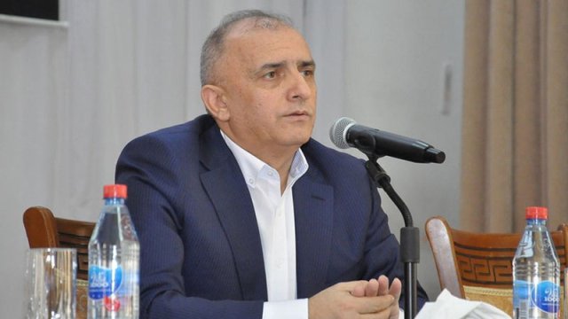 Tanınmış alimə ağır itki üz verdi