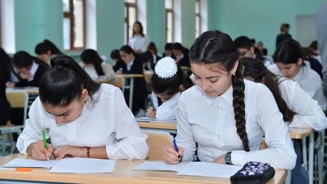 Kimin dərsi nə vaxt başlayacaq? – CƏDVƏL