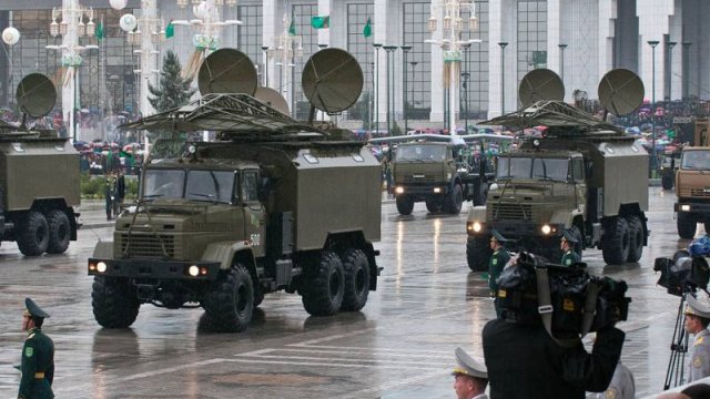 Azərbaycan 600 kilometr məsafədə hədəfi müəyyən edən SİLAH ALDI