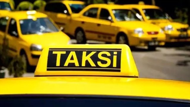 Bu addım taksi sektorunda kiçik sahibkarlıq subyektlərini sıradan çıxaracaq - EKSPERT