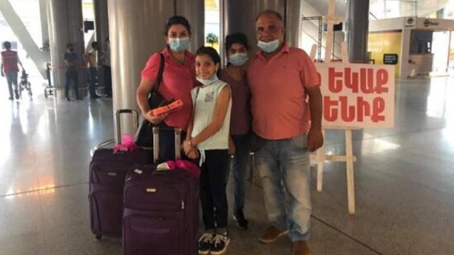 Ermənilərin işğal olunmuş torpaqlara köçürülməsi hərbi cinayətdir - ŞƏRH