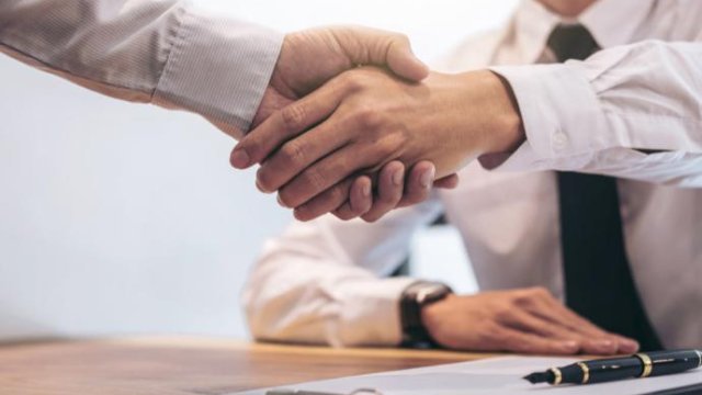 10 manatlıq şirkət tenderlərdən 6 AYA 9,2 MİLYON MANAT QAZANIB