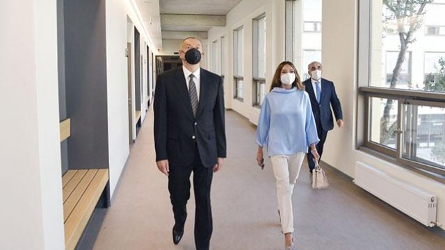 “İnsan lap yenidən tələbə olmaq istəyir...” - Mehriban Əliyeva (VİDEO)