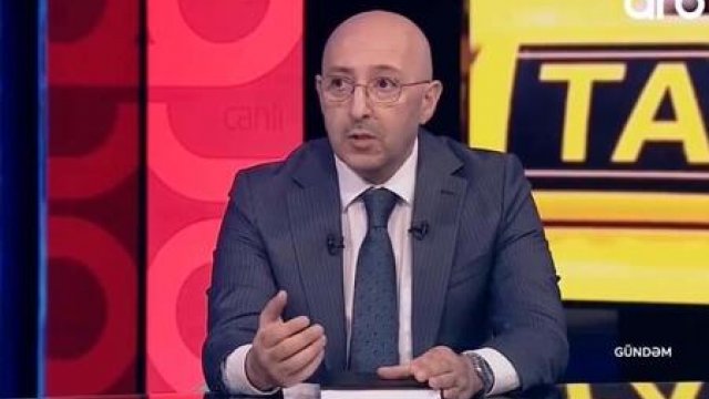 BNA rəsmisi bu çıxışına görə profilini BAĞLADI - VİDEO