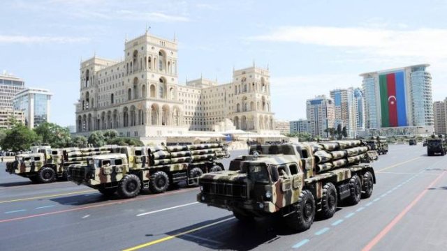 Azərbaycanda müdafiə xərclərini kəskin artırdı - 4 milyard manat