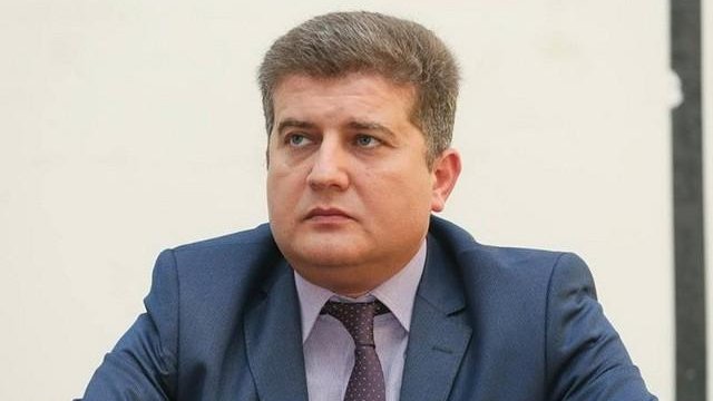 Erkin Qədirli özünü rəsmən müxalif deputat ELAN ETDİ