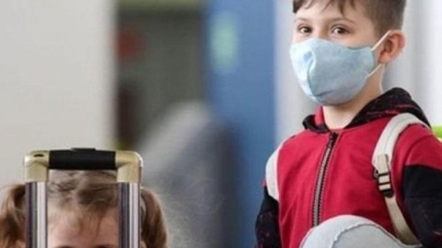 Çirkli çanta, natəmiz dərsliklər - Məktəbliləri virusdan necə qorumalı?