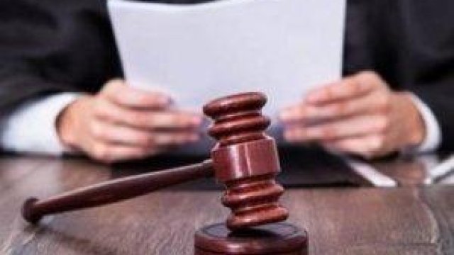 Həbs edilən şirkət rəhbəri 350 min təzminat istəyirdi, məhkəmə 3 min hesabladı