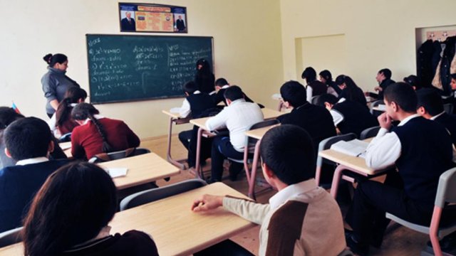 Bu rayonda 1800 müəllimdən 1000-nin ali təhsili yoxdur - Sensasion açıqlama