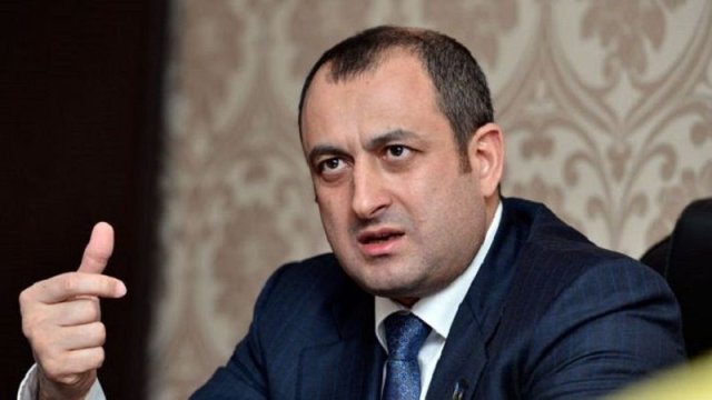 “Azərsu” Adil Əliyevi aldatdı – SƏNƏD