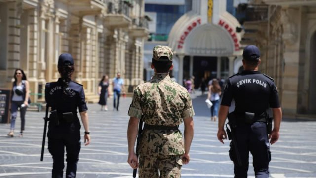 Xüsusi karantin rejimiylə bağlı yeni qərar qüvvəyə mindi - SİYAHI