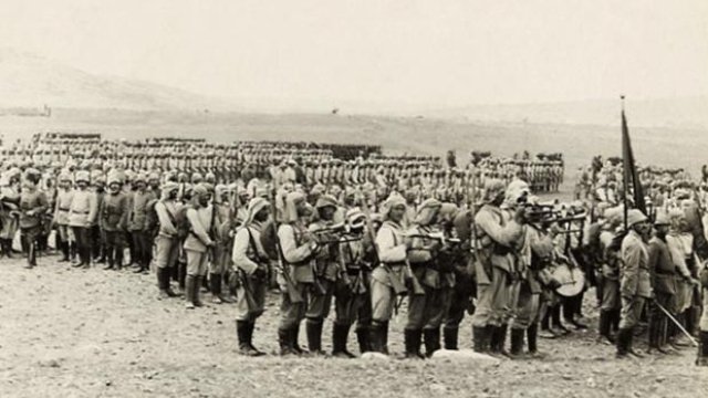 Bakının işğaldan azad edilməsindən 102 il ötür