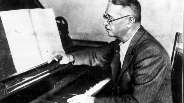 Üzeyir Hacıbəylinin analitik düşüncə tərzinə dair bəzi nümunələr