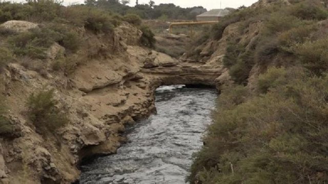 Hövsanı üfunətə boğan “ölüm kanalı” – VİDEO