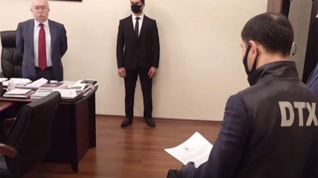 DTX-nin həbs etdiyi sabiq məmur bu vəzifələrində QALIR