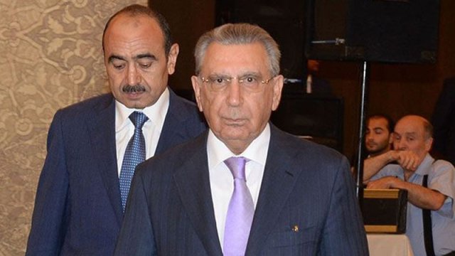 “Əli Həsənovun oğlu, Ramiz Mehdiyevin tost deyən kürəkəni də təlimlərə getməlidir”