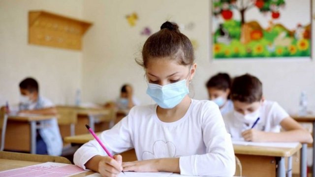 Daha 10 şagirddə koronavirus aşkarlandı