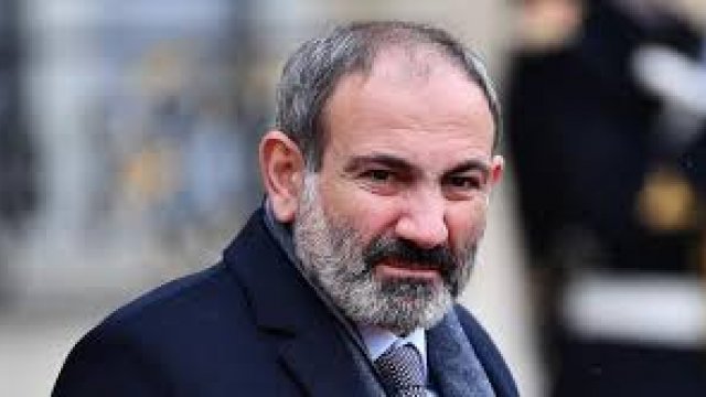 Paşinyan Qarabağdakı ermənilərə: Ermənistana qaçın