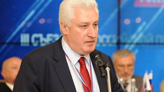 İlham Əliyev Paşinyanı \