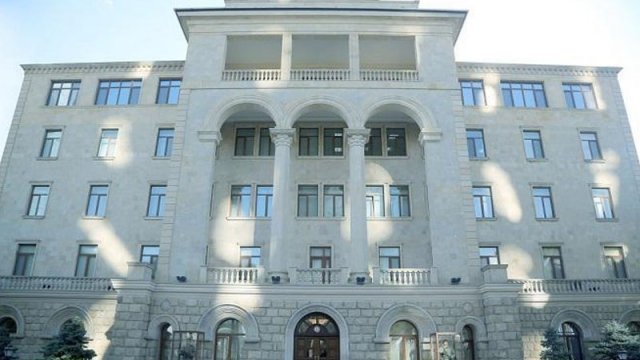 Nazirlikdən döyüşmək istəyən könüllülərə MÜRACİƏT