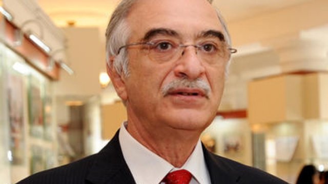 Səfirlikdən çağırış: Qanun çərçivəsində hərəkət edin!