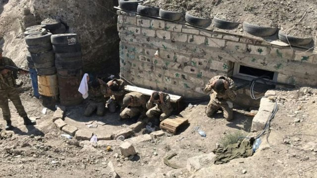 Erməni əsgərlər belə əsir alındı – FOTOLAR