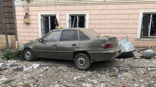 Gəncənin atəşə tutması nəticəsində 1 nəfər ölüb, 32 nəfər xəsarət alıb