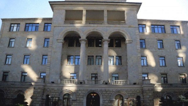 Ordumuz qadağan olunmuş silahlardan istifadə etmir