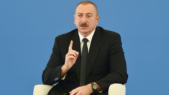 “Kimin dabanlarını yalayırsan, yala...” - Prezidentdən Paşinyana SƏRT XƏBƏRDARLIQ