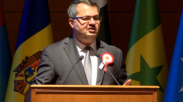 Türkiyə vətəndaşı ordumuza dəstək üçün nişan üzüyünü göndərdi - VİDEO