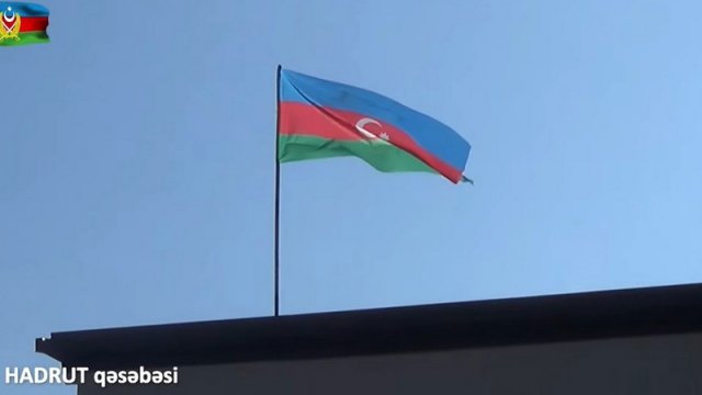 Azərbaycan bayrağı Hadrutun mərkəzində dalğalanır (VİDEO)