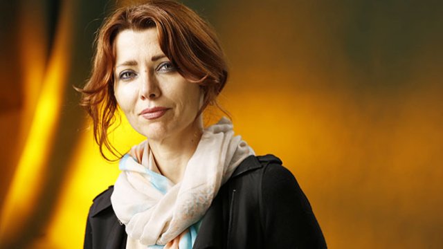 Elif Şafakın kitabları Azərbaycanda boykot edildi