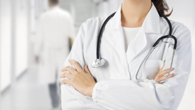 Rusiyada erməni həkimlə bağlı xəstəxana rəhbərliyinə müraciət