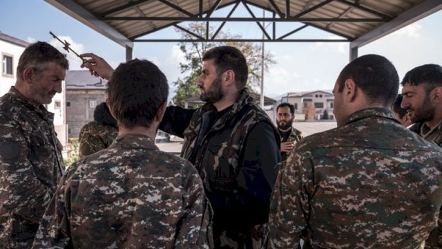 “O qədər sürətlidirlər ki, bacarmırıq... çox qorxuruq” – Erməni əsgərlər