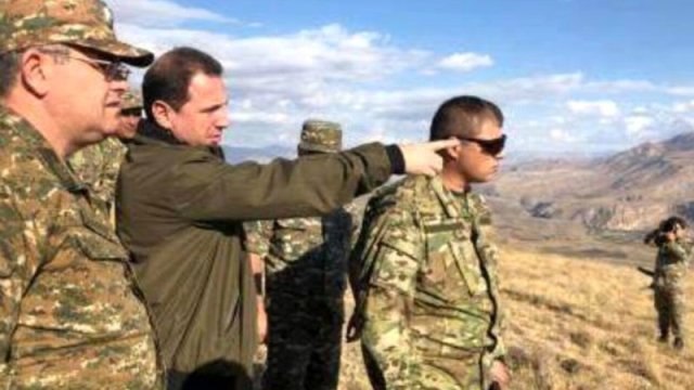 Laçını işğalda saxlamağı Tonoyan özü üzərinə götürdü